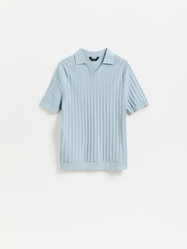 Reserved Reserved - Polo-džemper s visokim udjelom pamuka - bljedoplavo