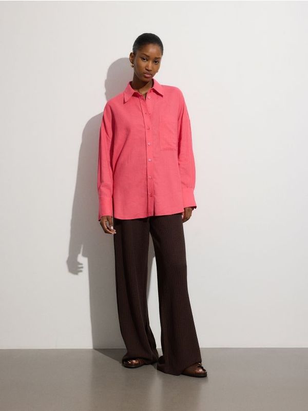 Reserved Reserved - Predimenzionirana košulja s visokim udjelom lana - jarkocrveno