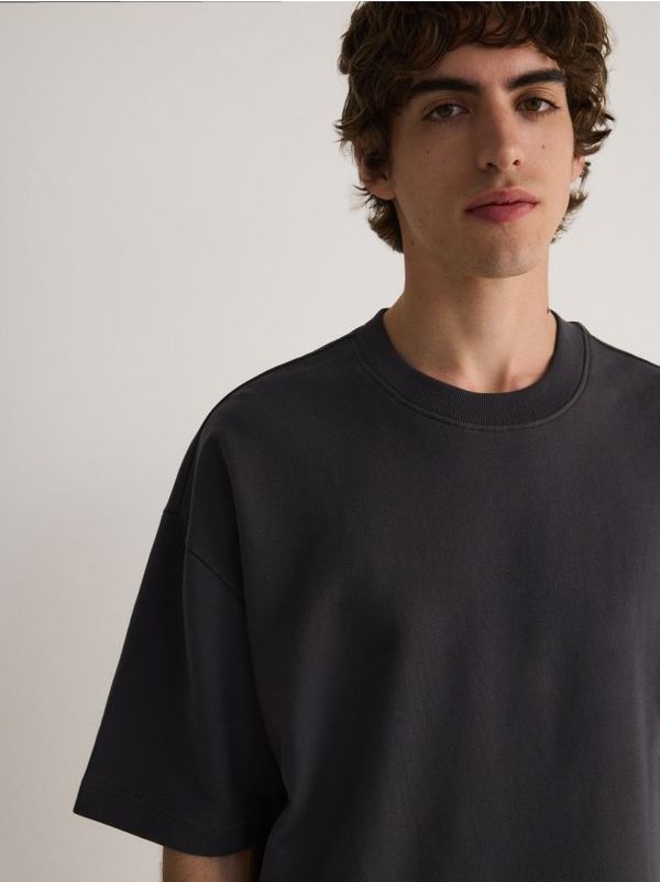 Reserved Reserved - Predimenzionirana majica kratkih rukava - tamnosivo