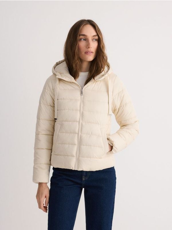 Reserved Reserved - Prošivena jakna s kapuljačom - boja kože