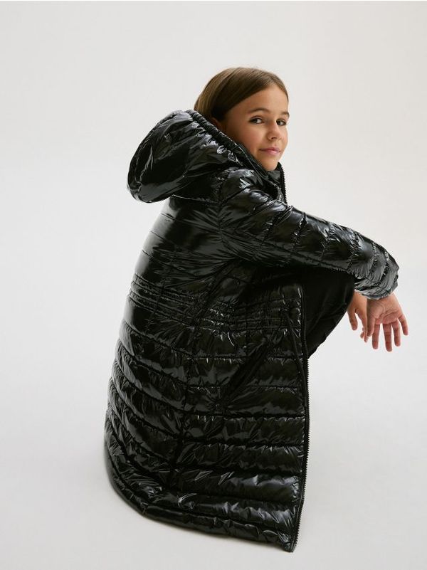 Reserved Reserved - Prošiveni kaput s kapuljačom - crno