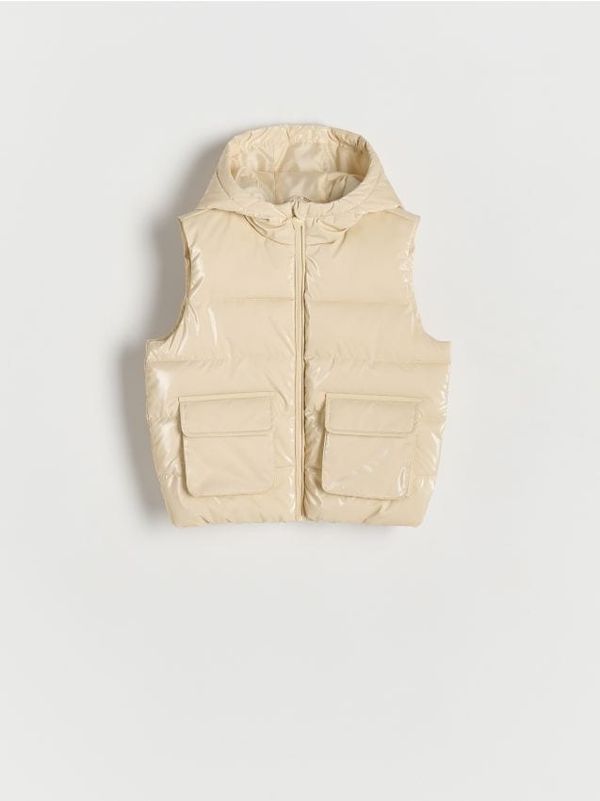 Reserved Reserved - Prošiveni prsluk s kapuljačom - bež