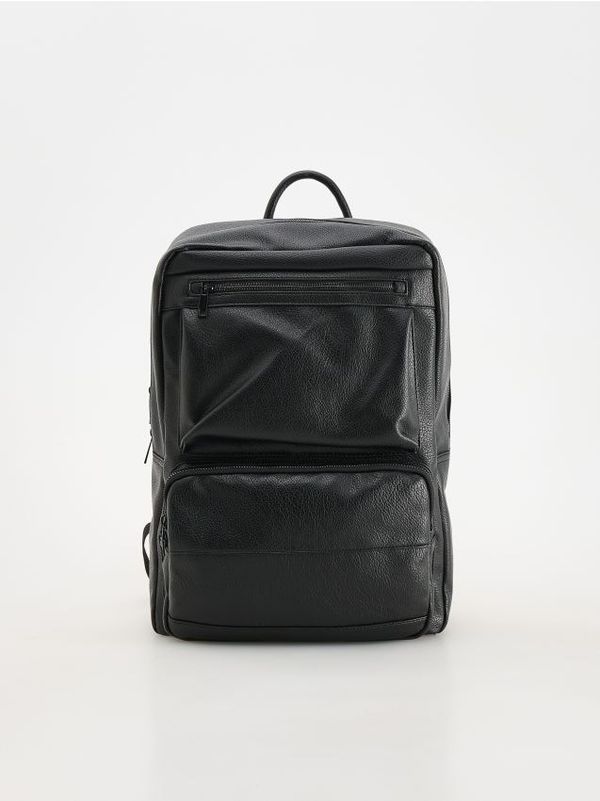 Reserved Reserved - Prostrani ruksak od umjetne kože - crno