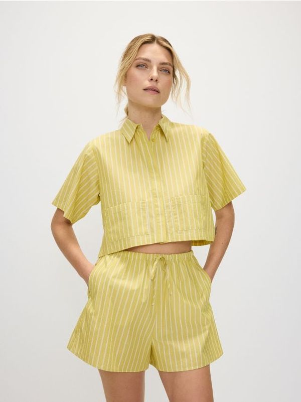 Reserved Reserved - Prugaste pamučne kratke hlače - šaren