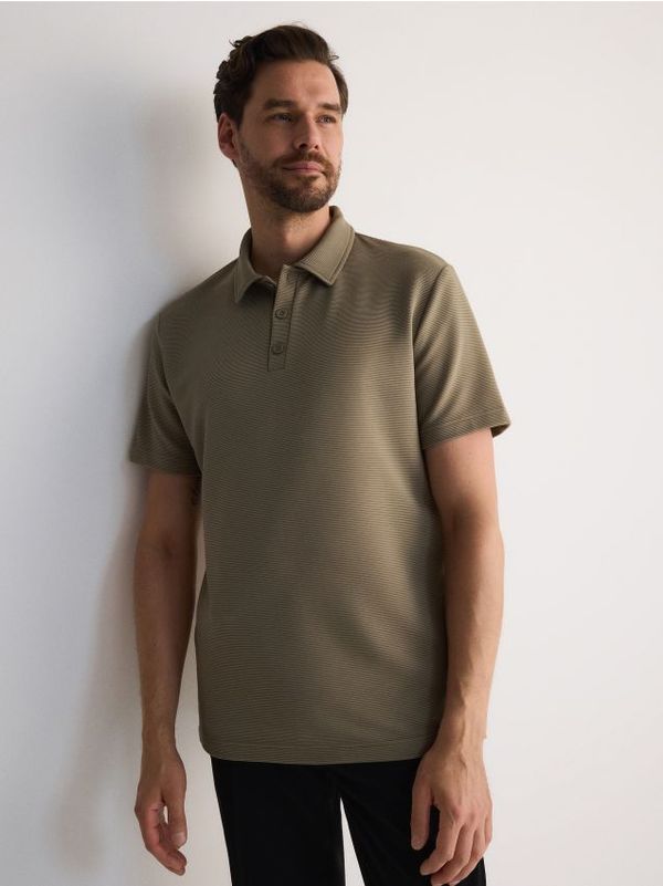 Reserved Reserved - Regular polo-majica od strukturirane tkanine - bež