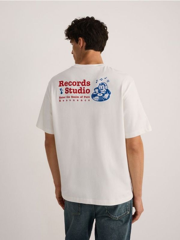 Reserved Reserved - Relaxed fit majica kratkih rukava s printom - krem