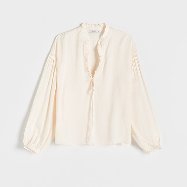 Reserved Reserved - Bluza od satena s ukrasnim izrezom - Slonovača