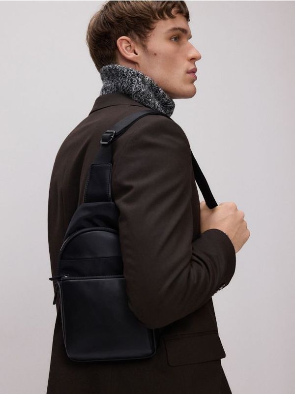 Reserved Reserved - Ruksak od kombinirane tkanine - crno