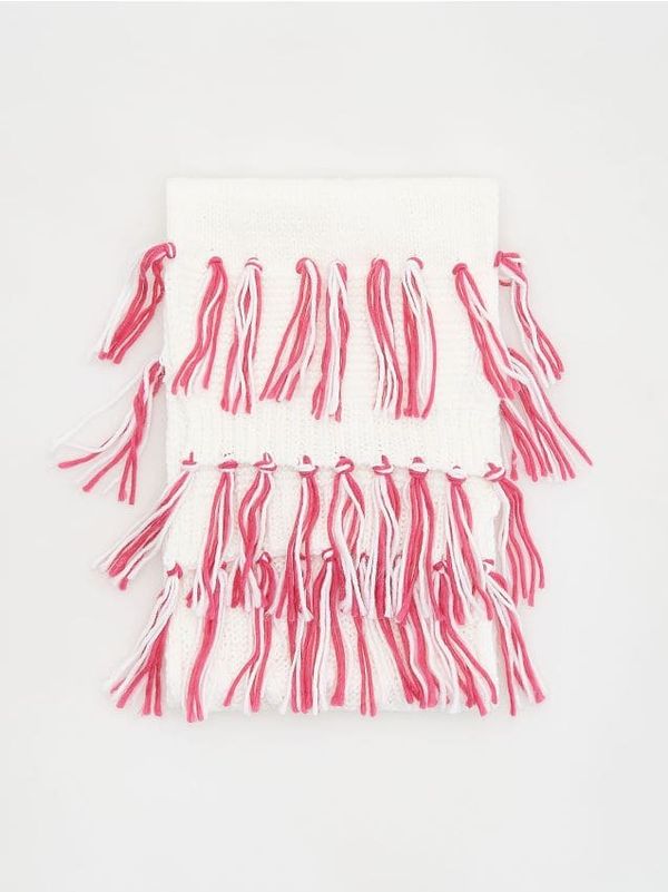 Reserved Reserved - Šal s resama - krem