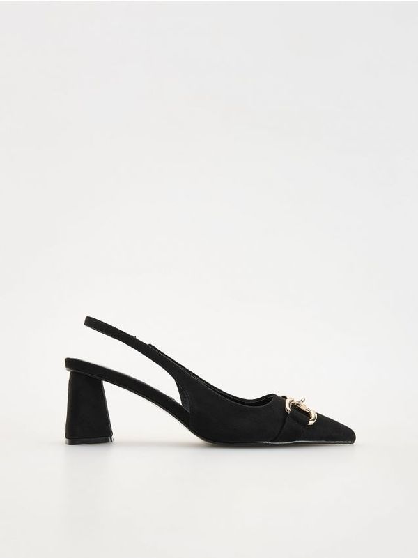 Reserved Reserved - Salonke s kopčom - crno