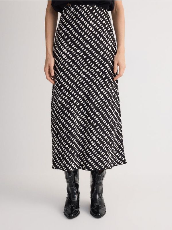 Reserved Reserved - Satenska maxi suknja - krem