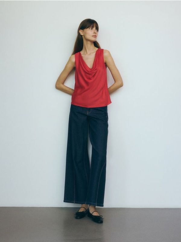 Reserved Reserved - Satenski top - crvena