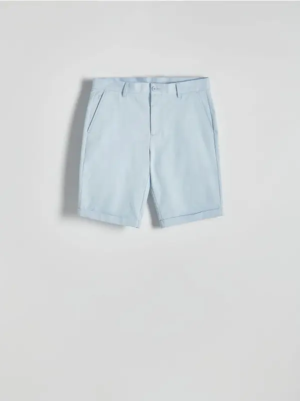 Reserved Reserved - Slim fit kratke hlače - bljedoplavo