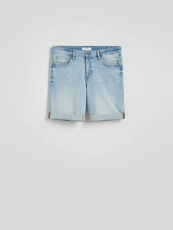 Reserved Reserved - Slim fit kratke hlače od trapera - plava