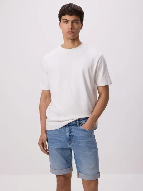 Reserved Reserved - Slim fit kratke hlače od trapera - plavo