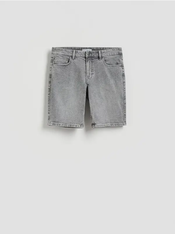 Reserved Reserved - Slim fit kratke hlače od trapera - svijetlo siva
