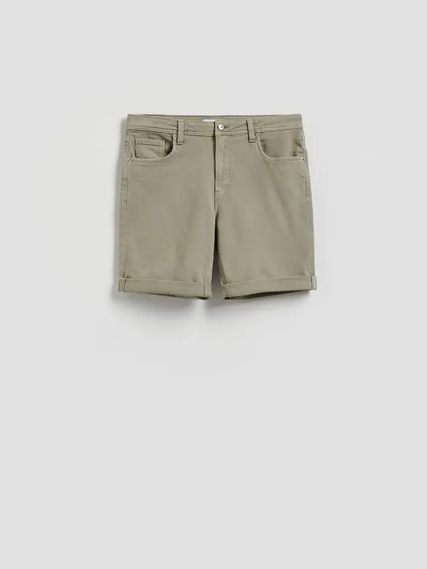 Reserved Reserved - Slim fit kratke hlače od trapera - zelena
