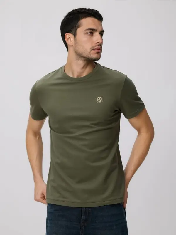 Reserved Reserved - Slim fit majica kratkih rukava s vezom - maslinasto