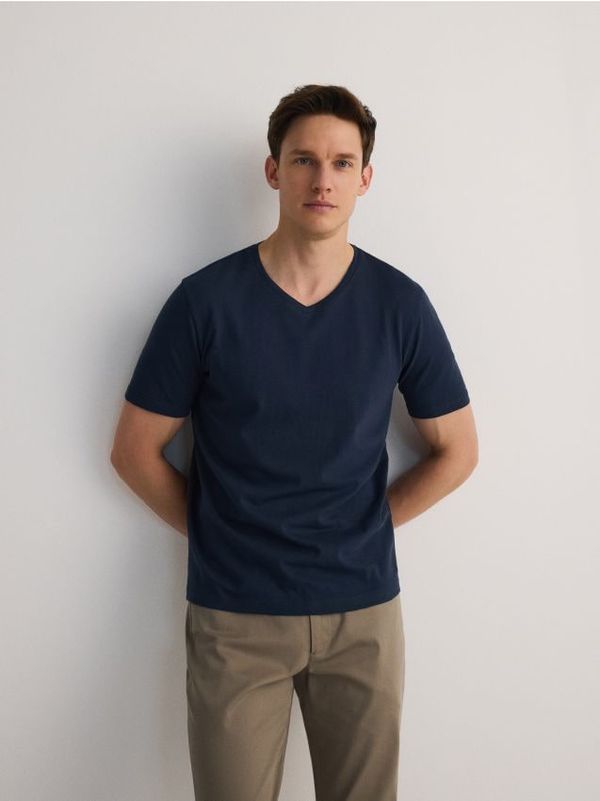 Reserved Reserved - Slim majica kratkih rukava s V-izrezom - mornarsko plava
