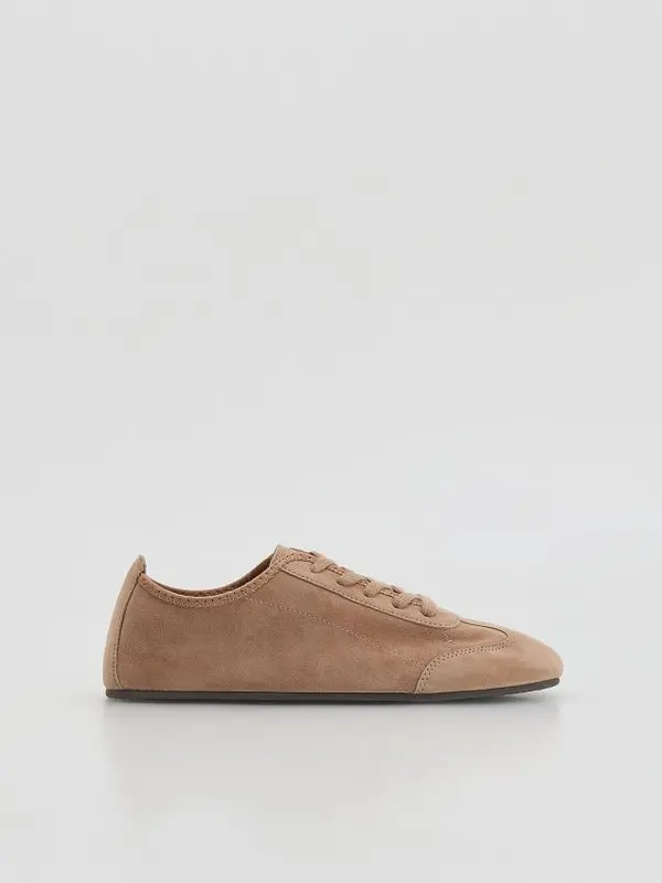 Reserved Reserved - Sneakersice od ovčje kože - prljavoroza