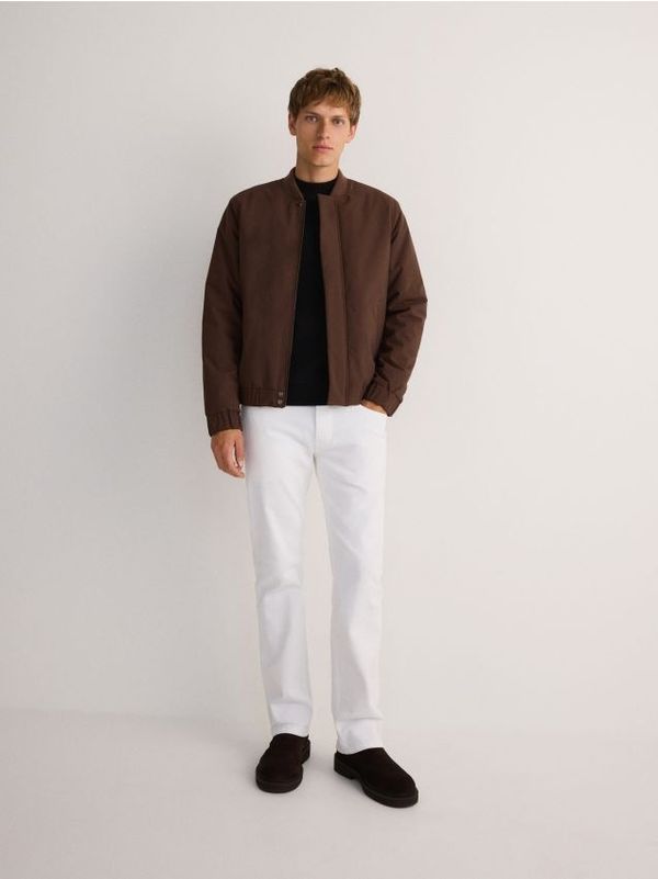 Reserved Reserved - Straight fit traperice - bijela