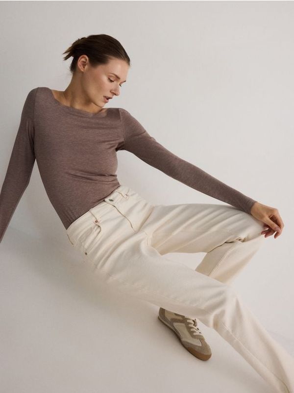 Reserved Reserved - Straight traperice isprana izgleda - krem