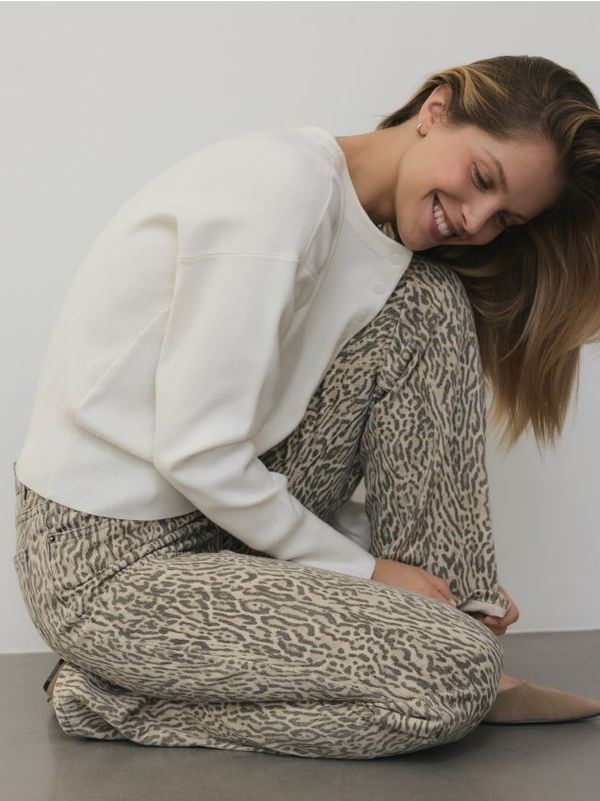 Reserved Reserved - Straight traperice sa životinjskim uzorkom - bež