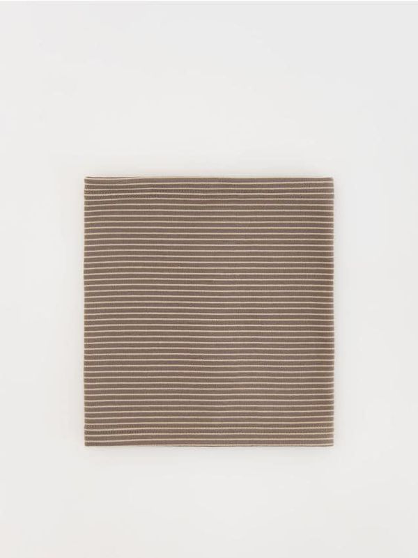 Reserved Reserved - Strukturirani grijač za vrat od mješavine viskoze - šaren