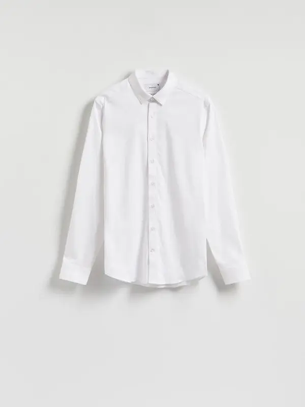 Reserved Reserved - Super slim fit košulja s visokim udjelom pamuka - bijela