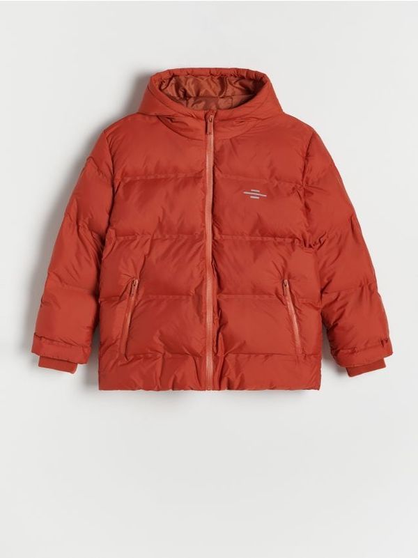Reserved Reserved - Termoizolirana jakna s kapuljačom - jarkocrveno