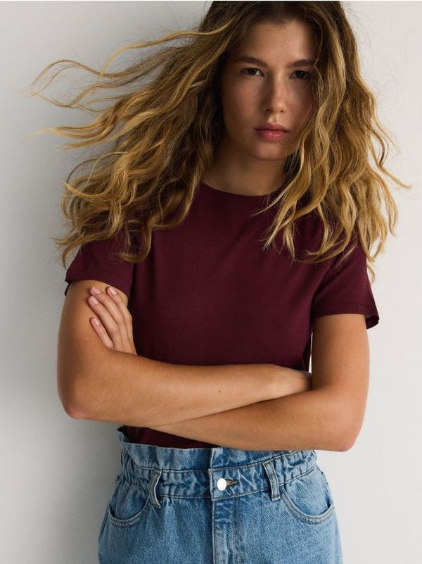 Reserved Reserved - Top s visokim udjelom viskoze - boja mahagonija