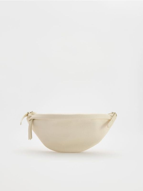 Reserved Reserved - Torba oko struka - krem