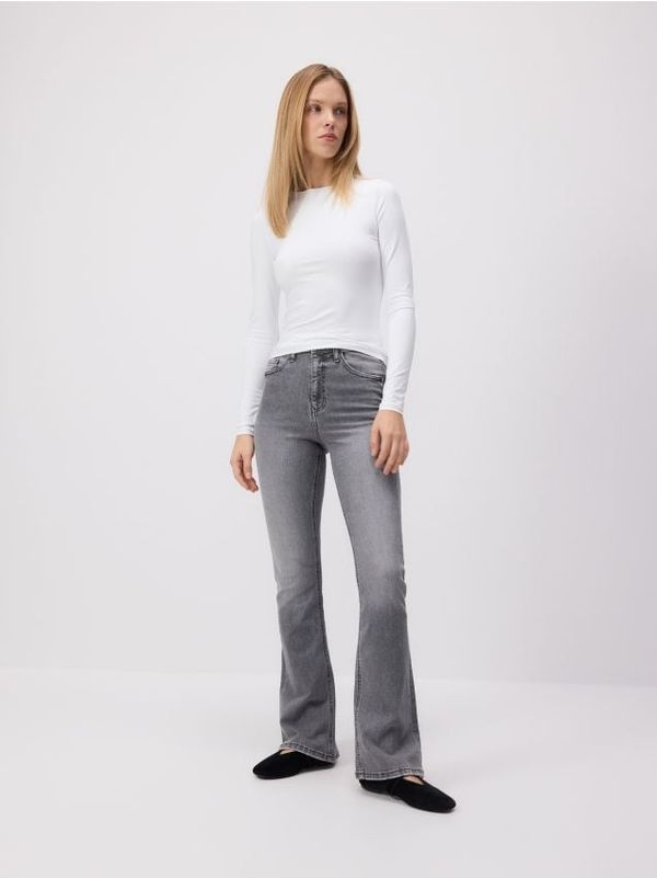 Reserved Reserved - Traperice bootcut - svijetlo siva