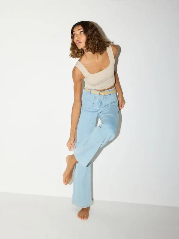 Reserved Reserved - Traperice s remenom wide leg - plava