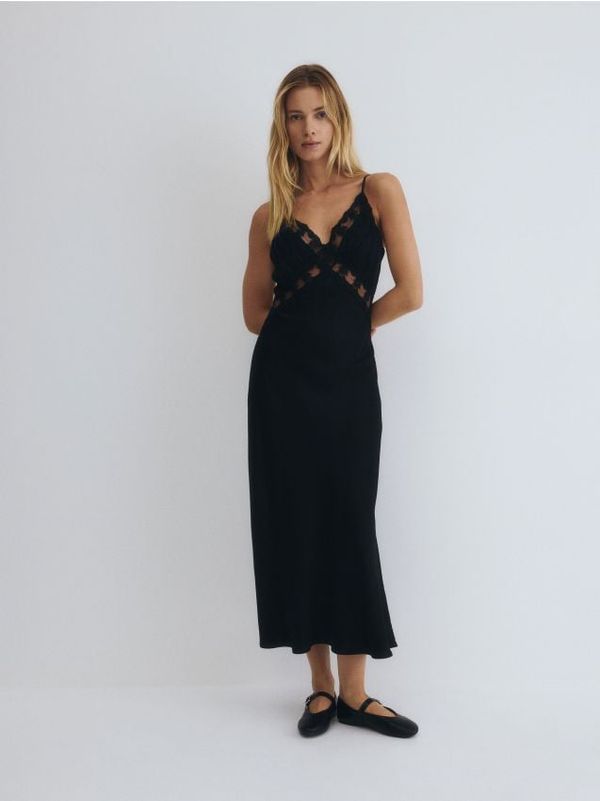 Reserved Reserved - Viskozna haljina - crno