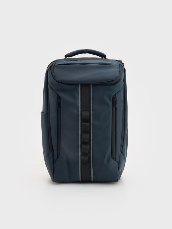 Reserved Reserved - Vodootporni ruksak - mornarsko plava