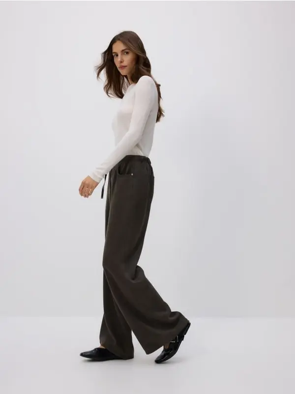 Reserved Reserved - Wide leg traperice od liocela - dark grey jeans