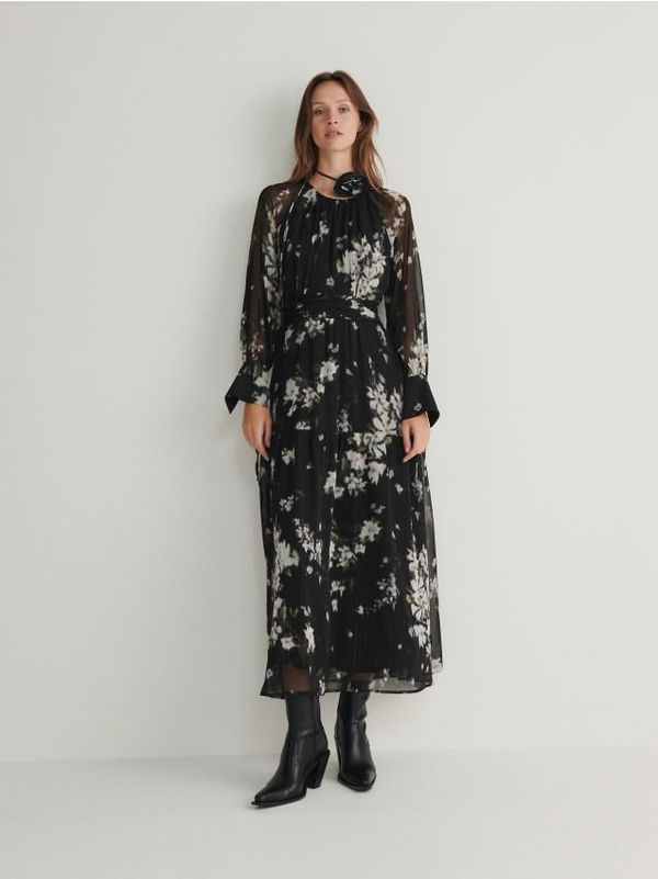 Reserved Reserved - ŽENSKA HALJINA - šaren