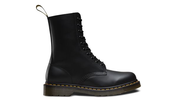 Dr. Martens Dr. Martens 1490 Smooth Black