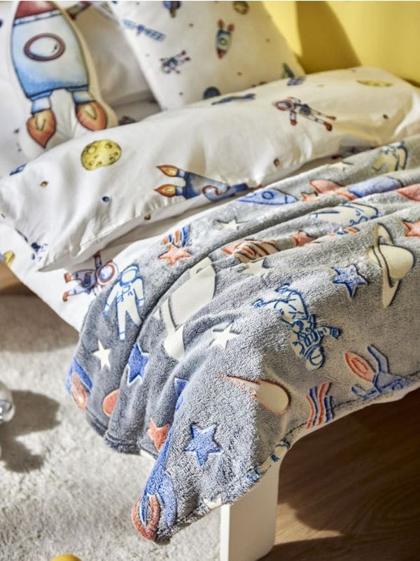 Sinsay Sinsay - Deka koja svijetli u mraku