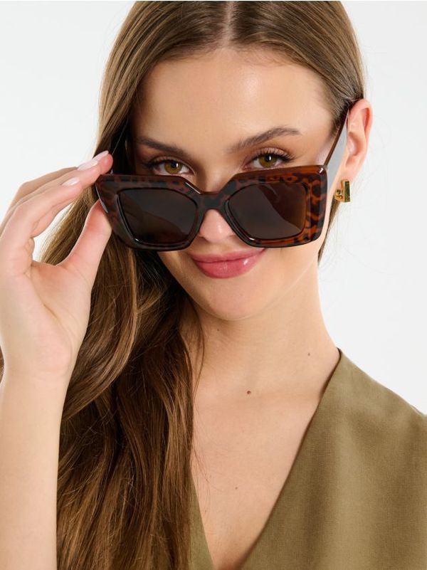 Sinsay Sinsay - Kvadratne sunčane naočale