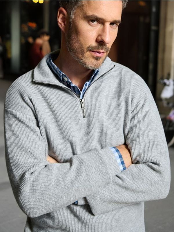 Sinsay Sinsay - Pulover s uspravnim ovratnikom