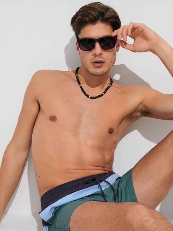 Sinsay Sinsay - Sunčane naočale u obliku srca