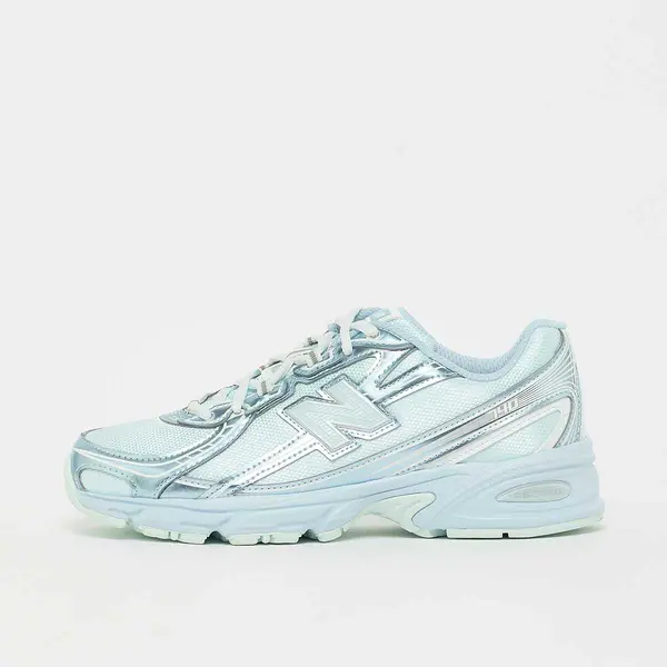 New Balance 740 (GS)