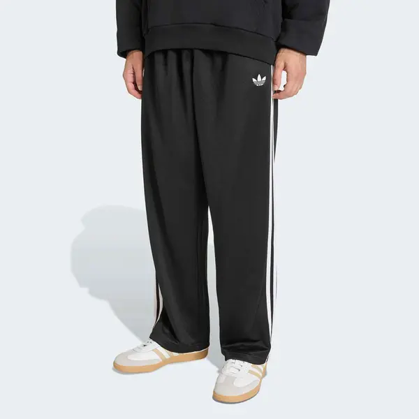 adidas Originals Adicolor Loose Trackpants