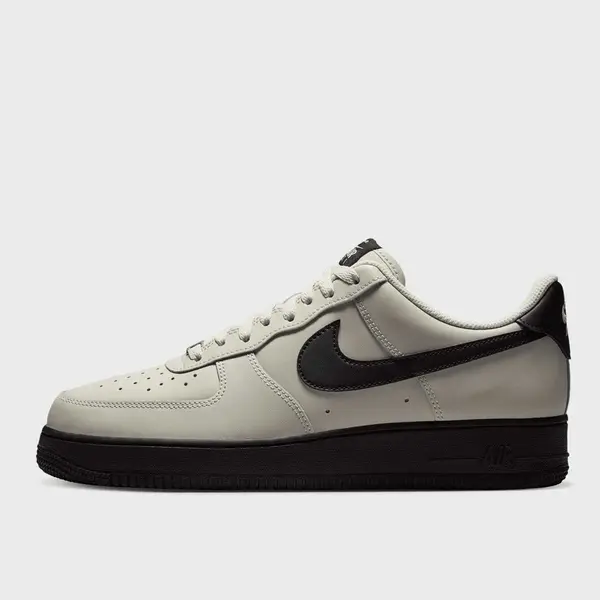 Nike Air Force 1 '07