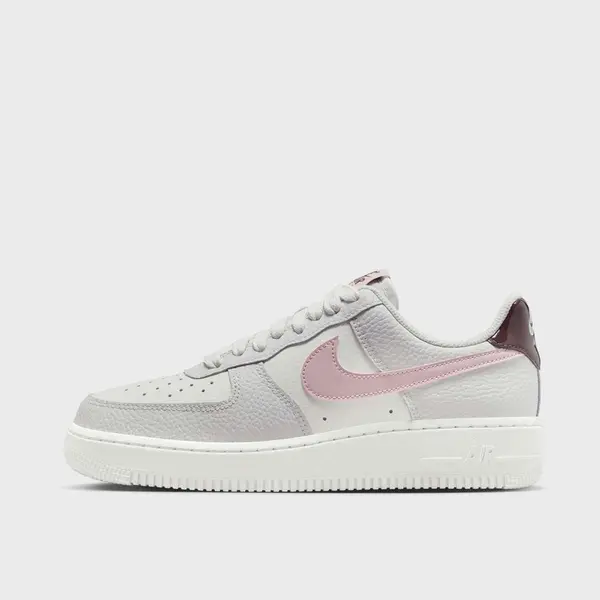 Nike Air Force 1 '07