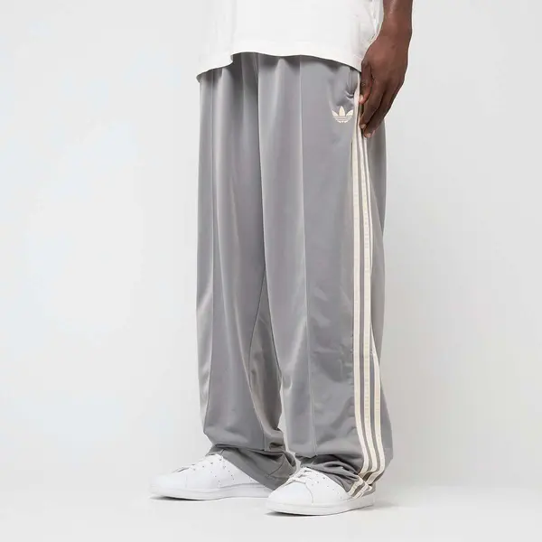 adidas Originals Firebird Adicolor Baggy Fit Trackpants