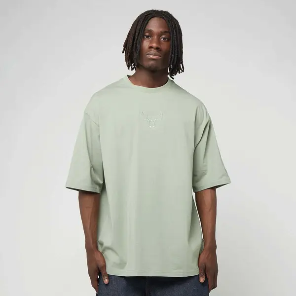 new era NBA LE Oversized Tee