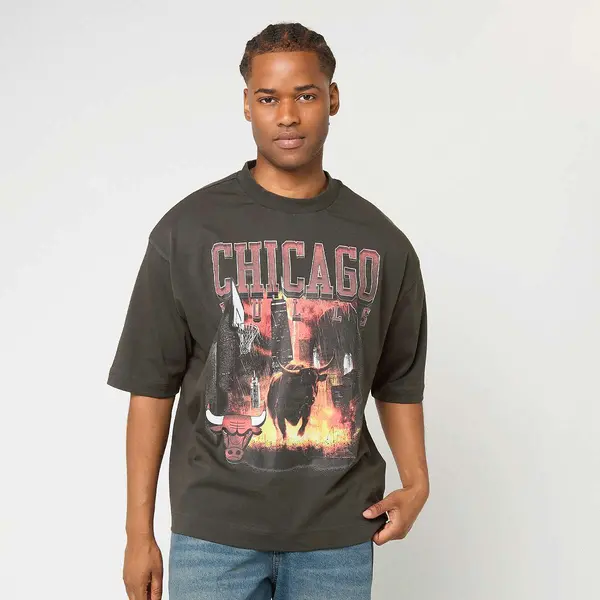 new era NBA Washed Graphic Tee Chicago Bulls